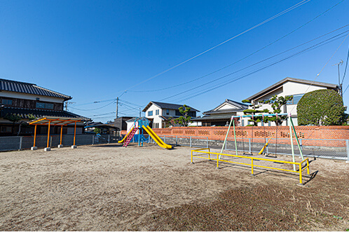 旅石児童公園